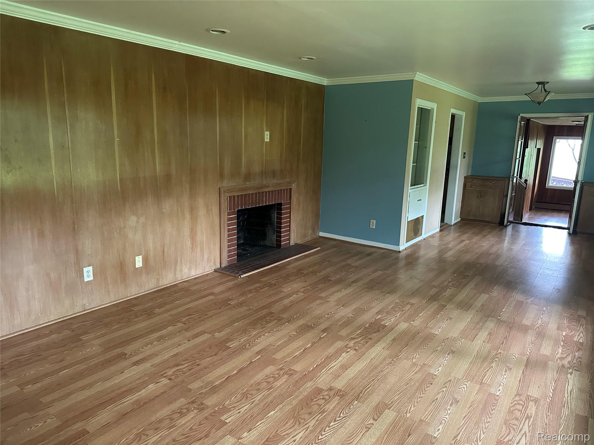19041 Bungalow Drive