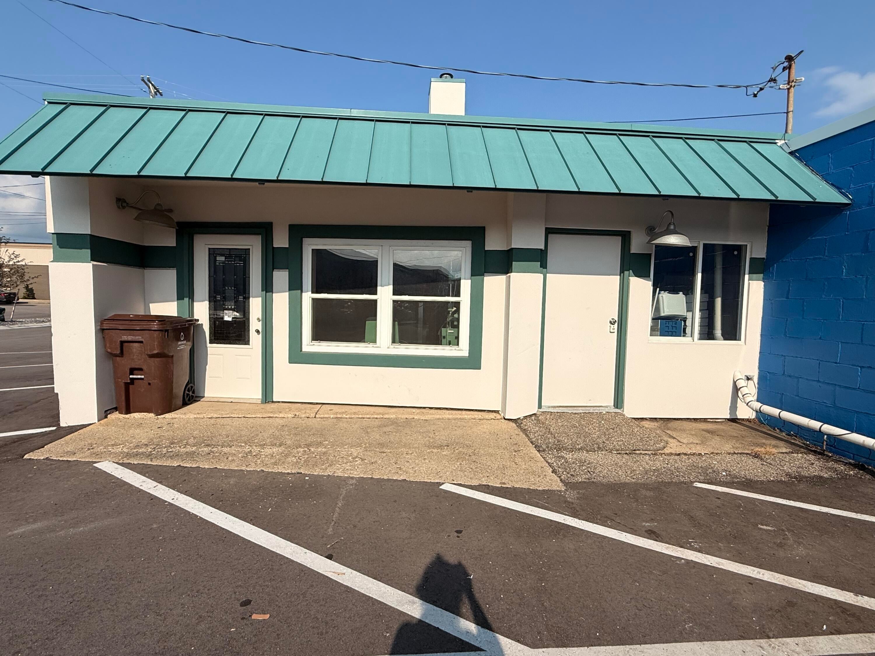 38 N Union Street