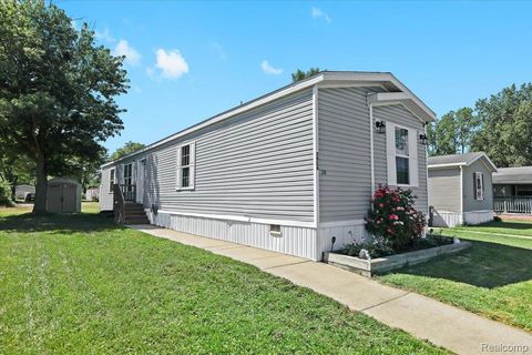 Photo of 5926 Esther St., Romulus City, MI 48174 (MLS # 20251021086)