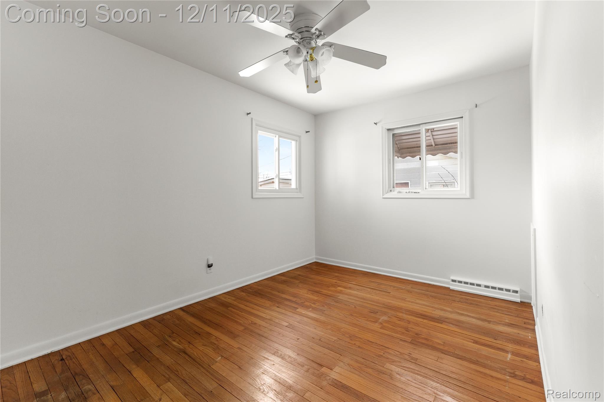 Lapeer, Michigan 48446, United States, 3 Bedrooms Bedrooms, ,2 BathroomsBathrooms,Residential,Pending,253064