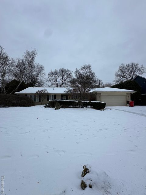 25540 Woodvilla Place Southfield City MI 48075