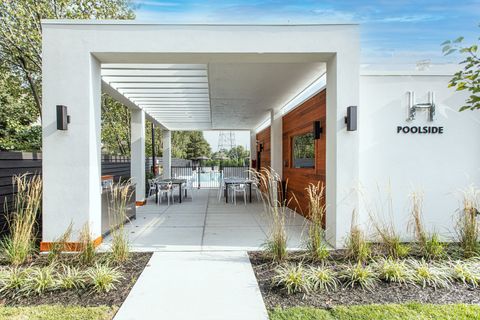 A home in RoyalOakCity_Oakland