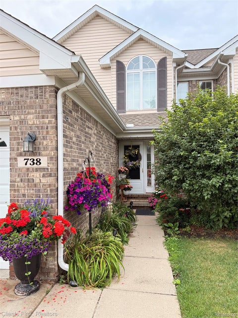 Photo for 738 NATURES COVE CT