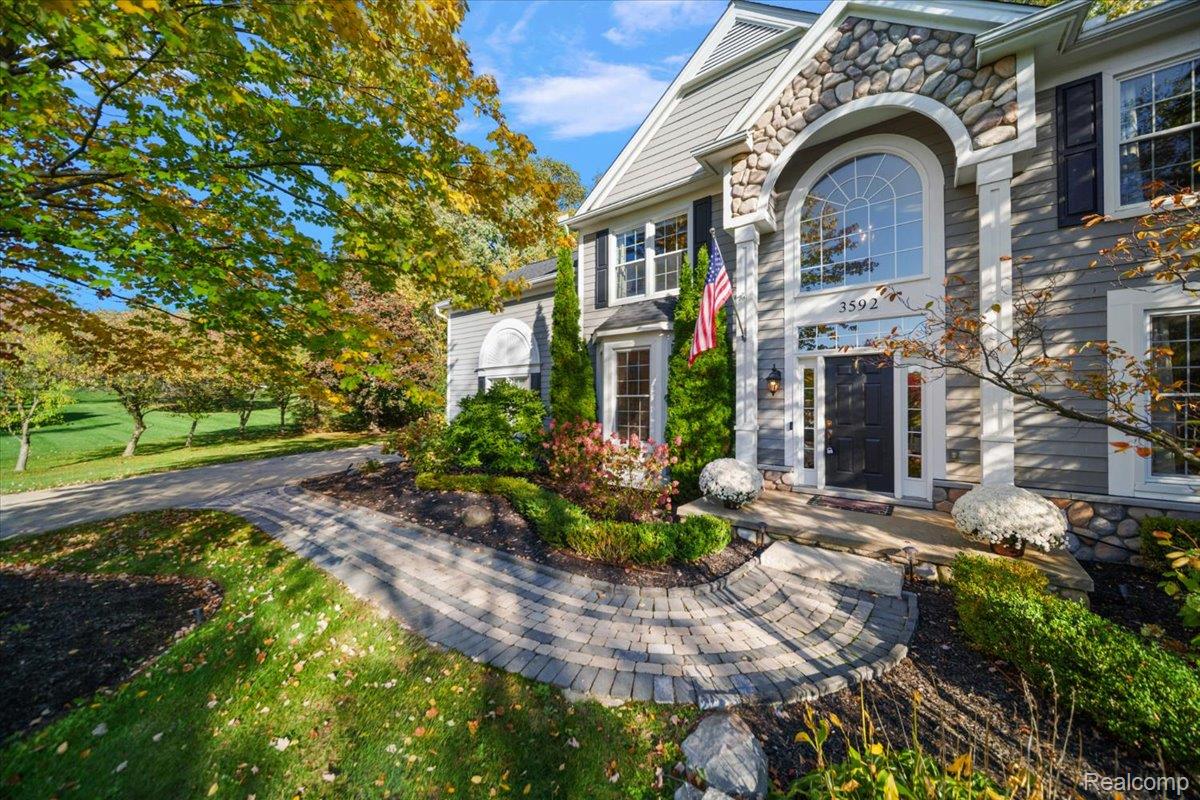 3592 Sunnyside Court
