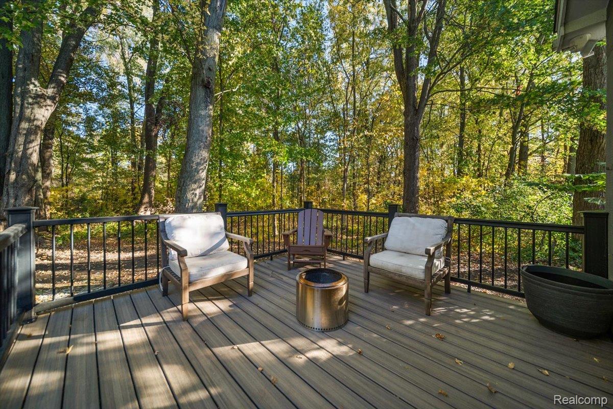 3592 Sunnyside Court