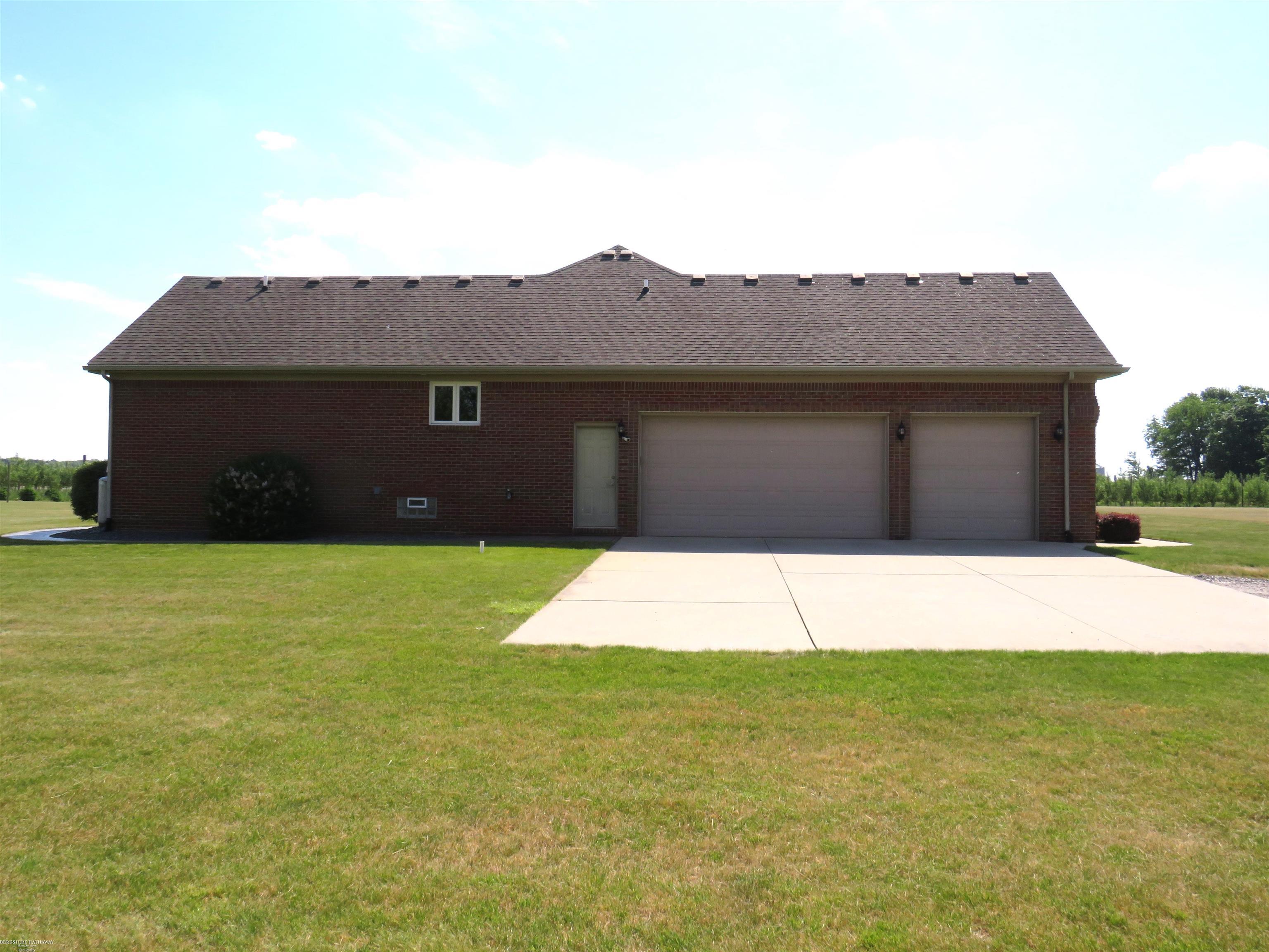 17201 Armada Center Road