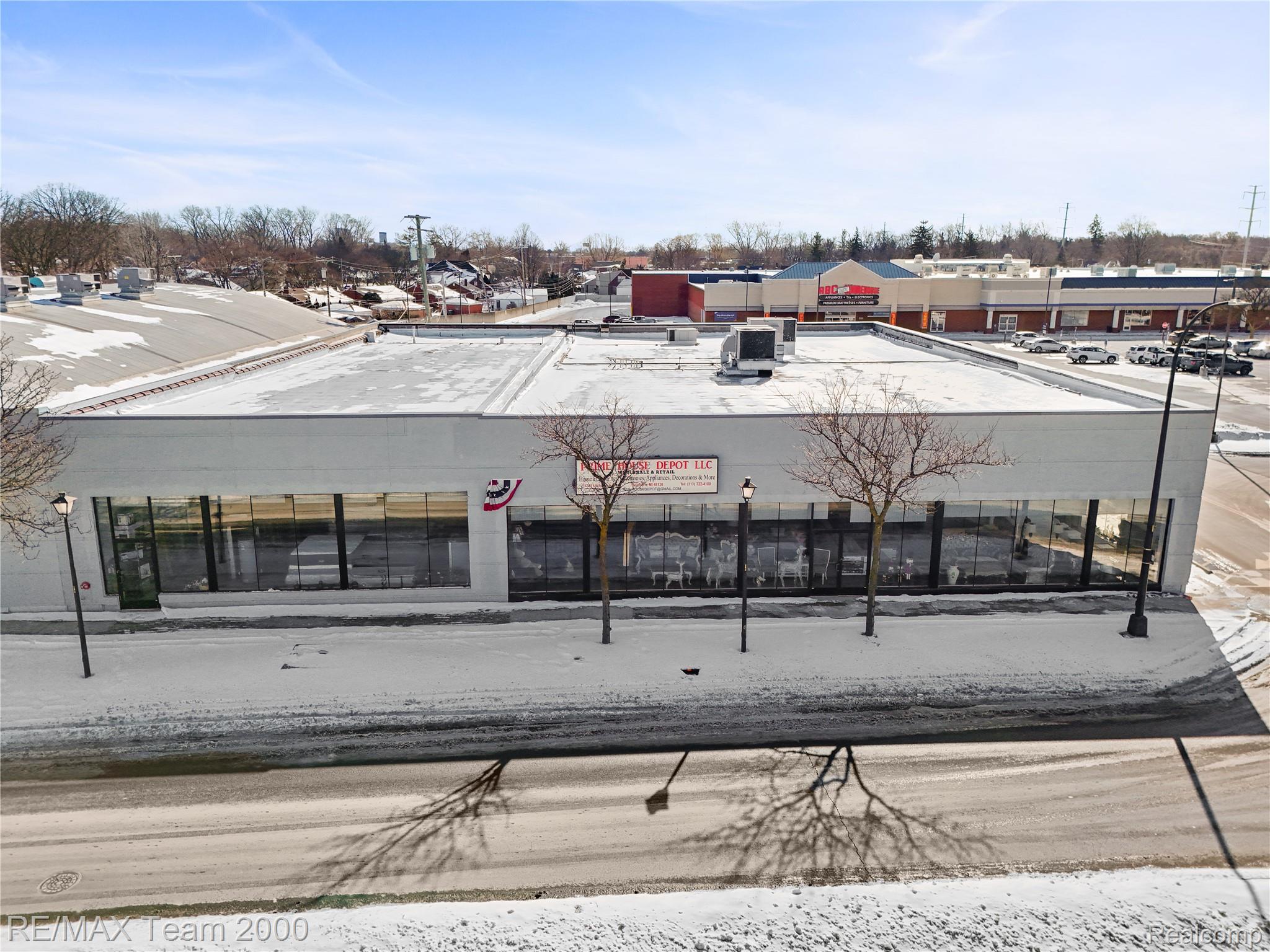 15241 Michigan Avenue