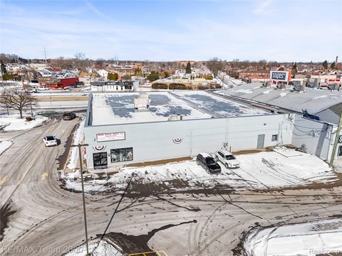 15241 Michigan Avenue Dearborn City MI 48126