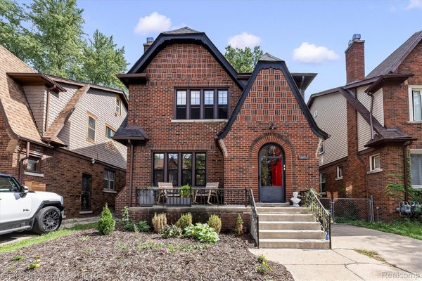 17342 WARRINGTON DR, DETROIT, MI 48221 - Image 95fd394343e1ccbb7fe972ee3f9ebdac/1920880066