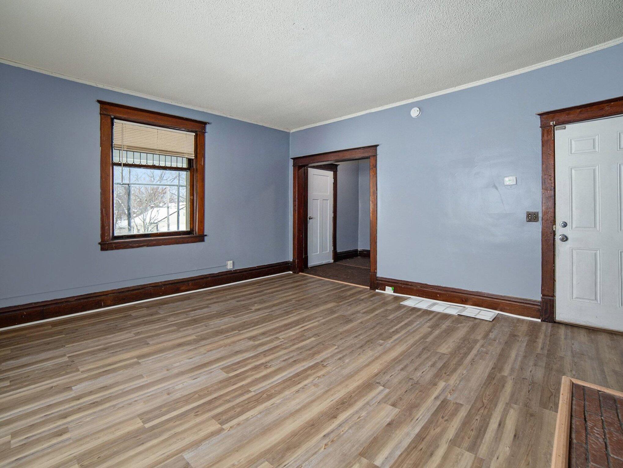 66 E Isabella Avenue