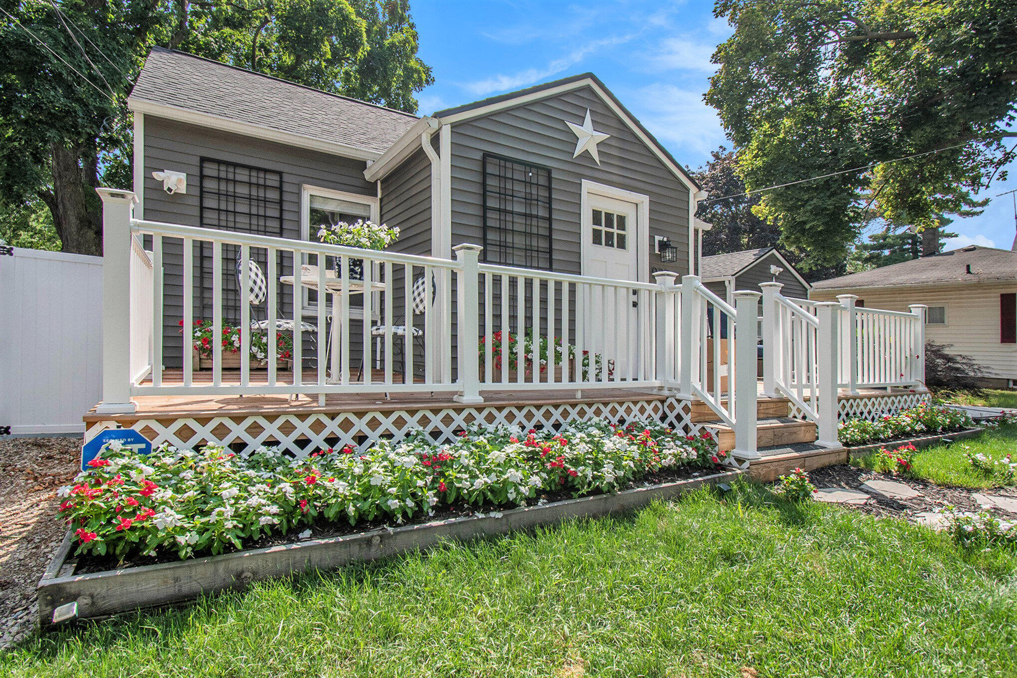 938 Cogswell Street NW