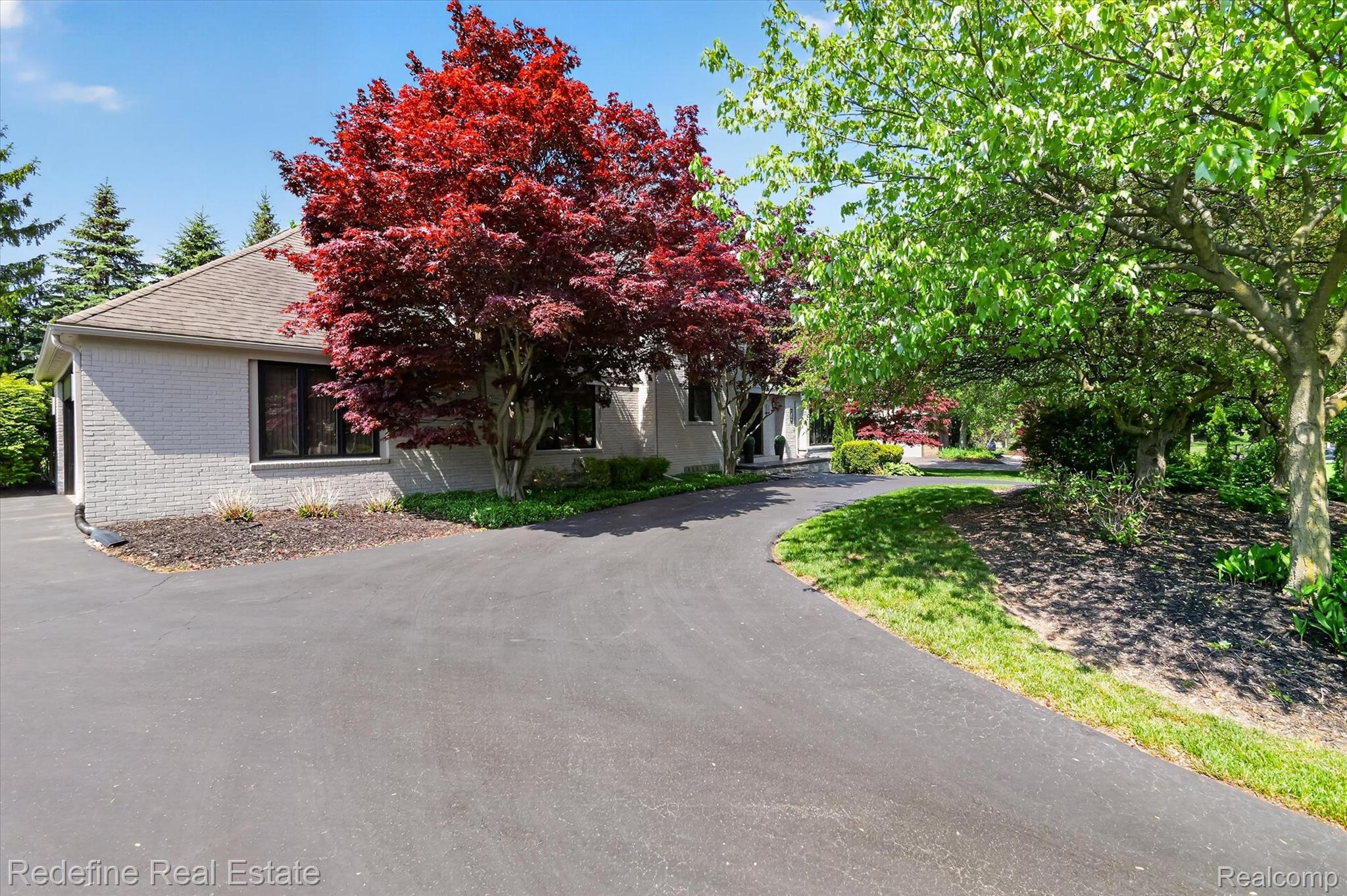 4296 Barcroft Way