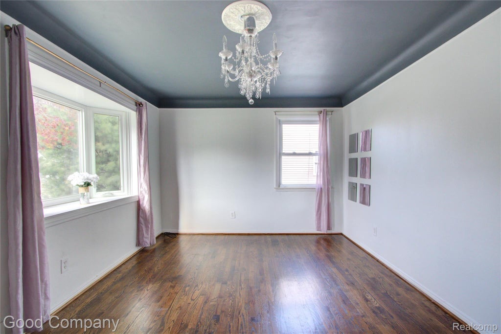Photo of 1606 W MARSHALL Street, Ferndale City, MI 48220 (MLS # 20261084706)