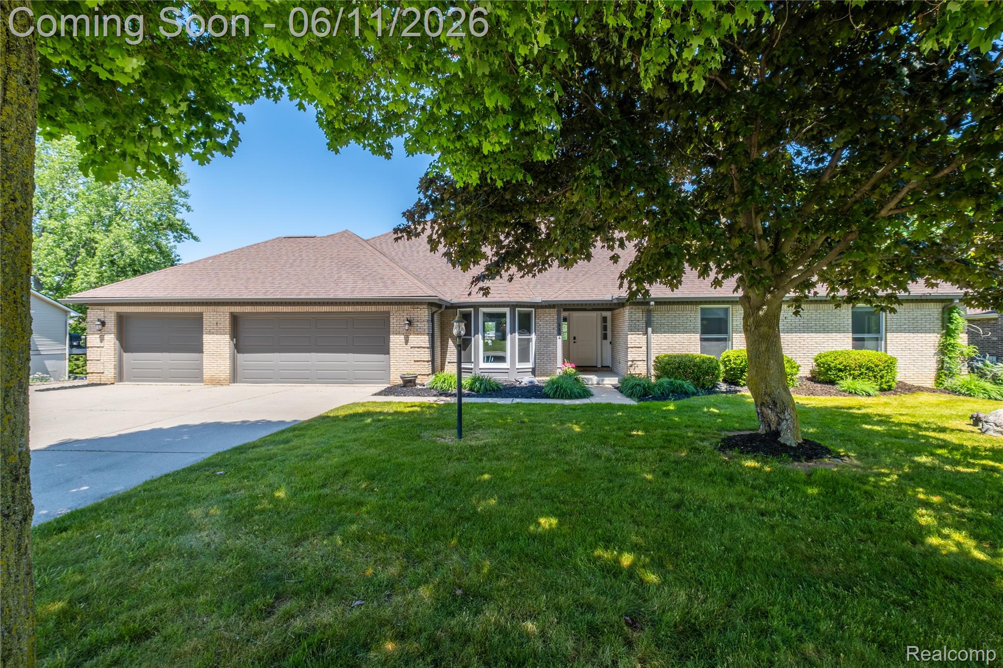 1154 Lake Valley Drive
