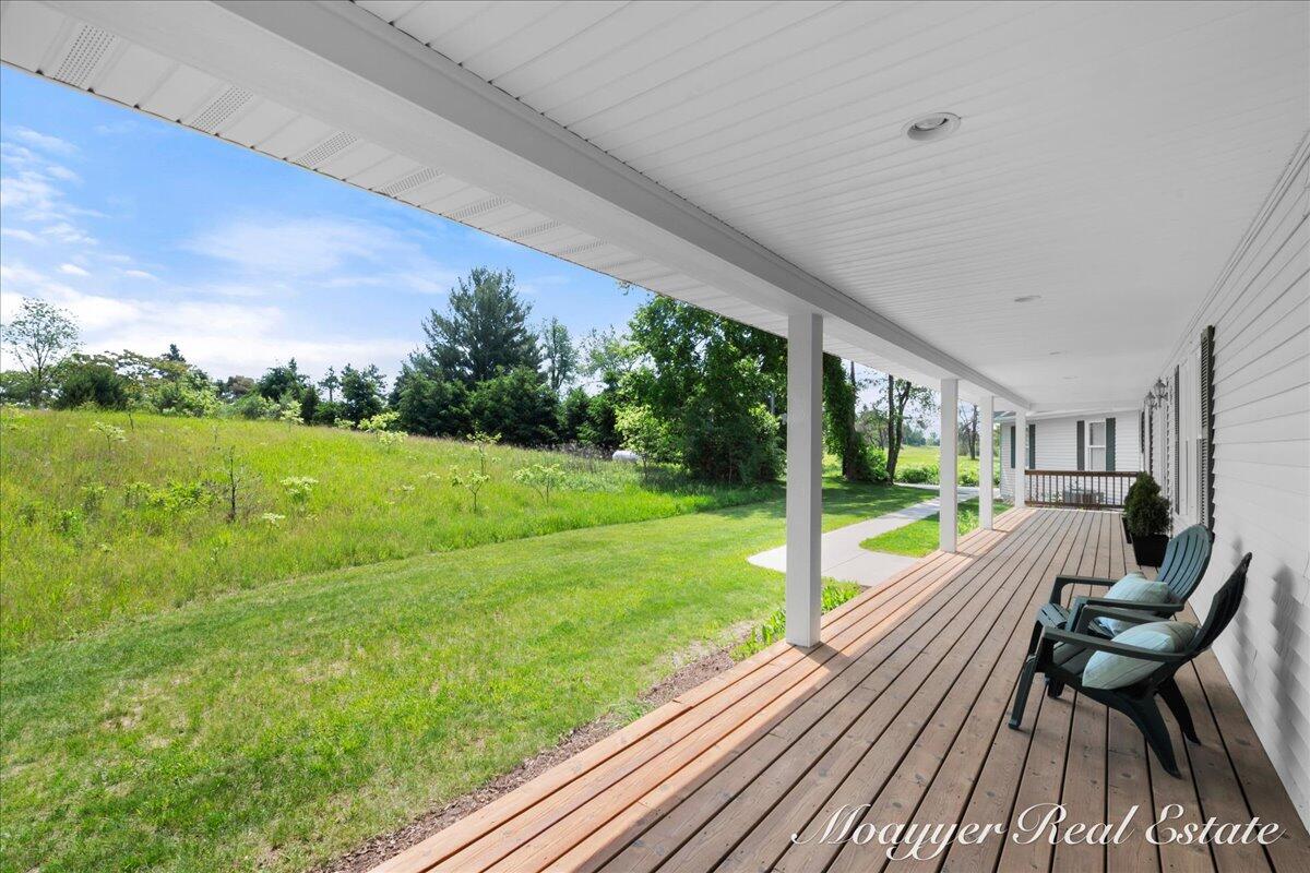 10245 Lincoln Lake Road NE