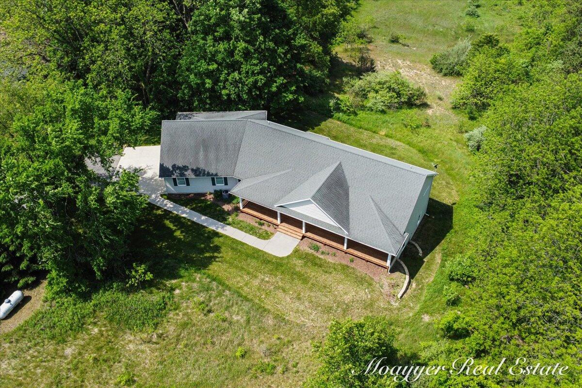 10245 Lincoln Lake Road NE