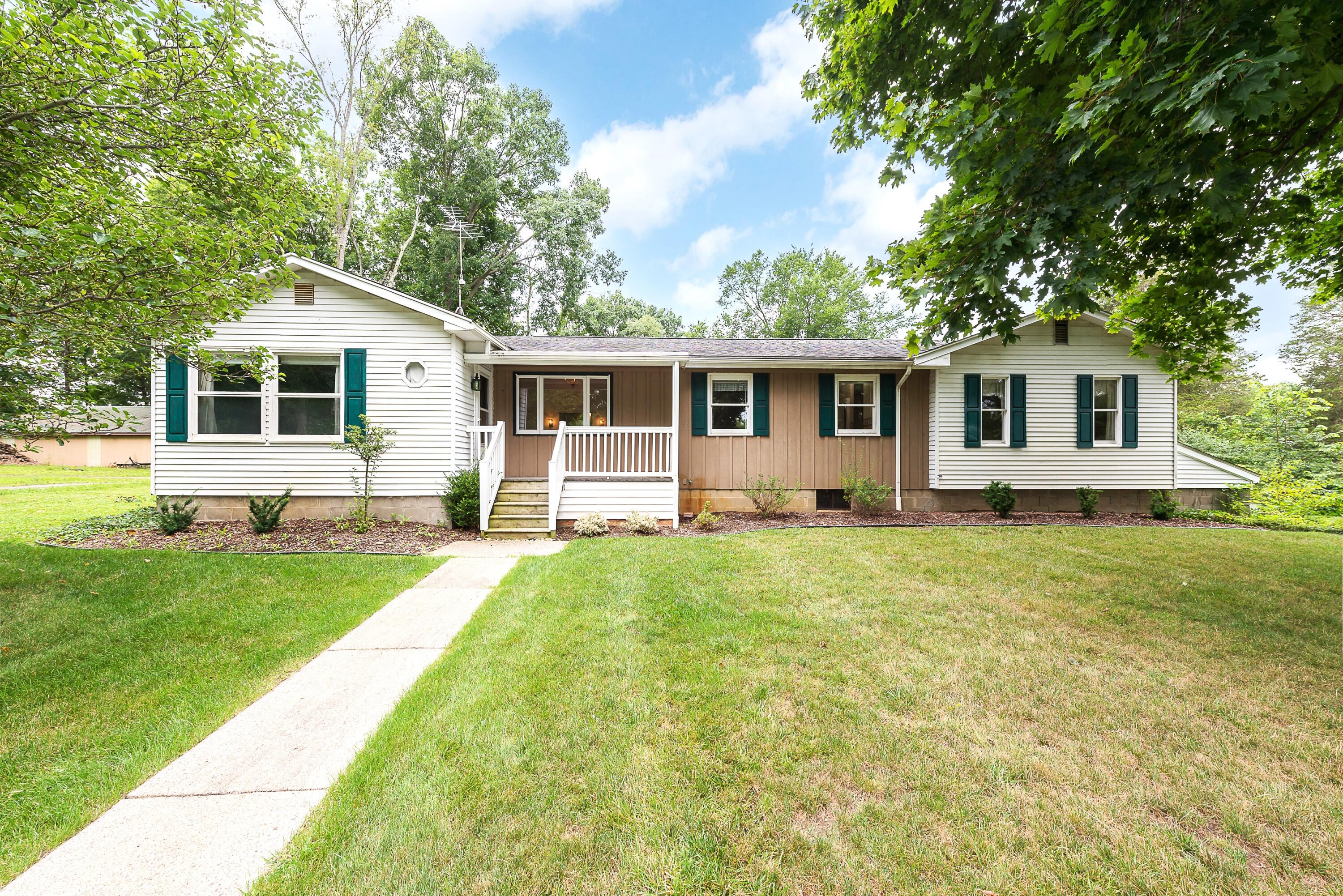 7682 Michigan State Road 52