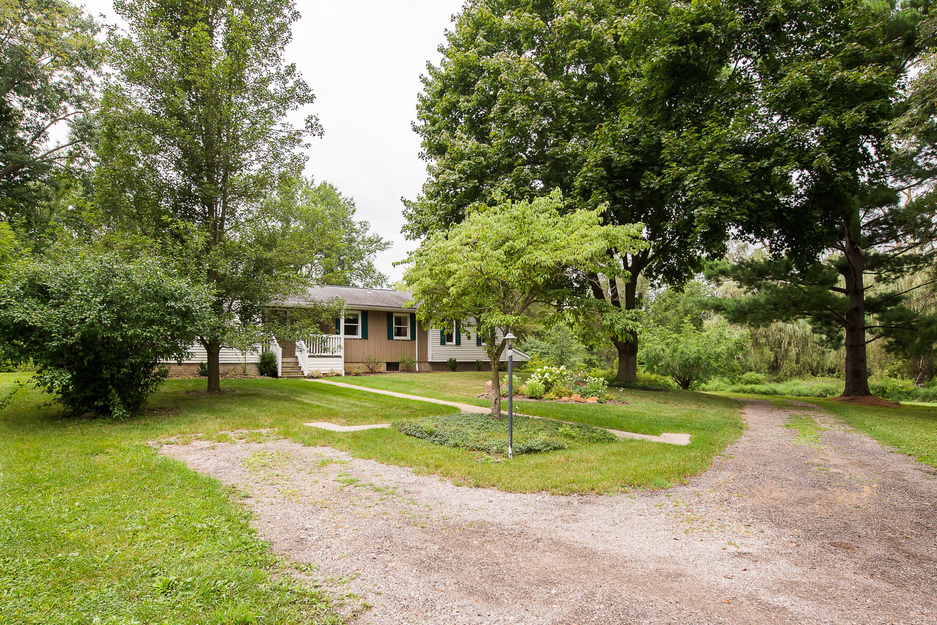7682 Michigan State Road 52