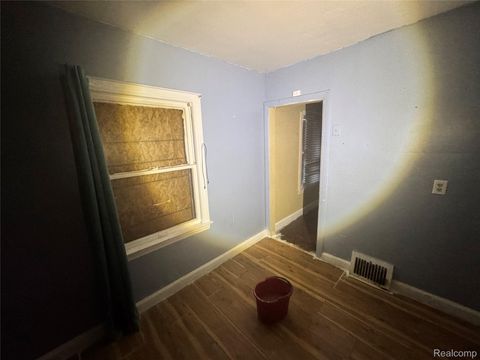 Tiny photo for 14802 Liberal Street, Detroit City, MI 48205 (MLS # 20251053483)