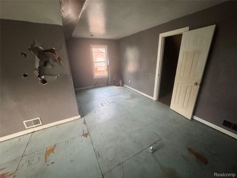 Tiny photo for 14802 Liberal Street, Detroit City, MI 48205 (MLS # 20251053483)