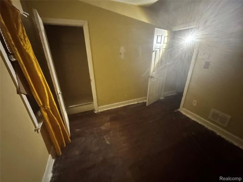 Tiny photo for 14802 Liberal Street, Detroit City, MI 48205 (MLS # 20251053483)