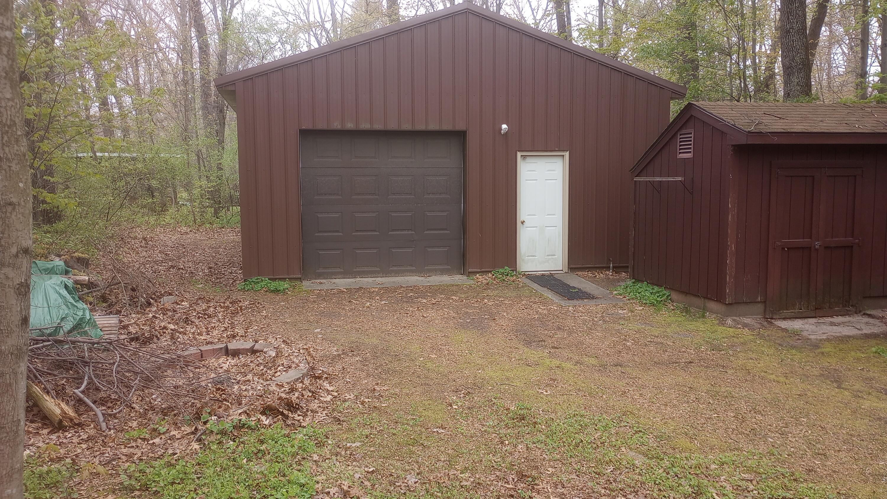 27 N Campbell Road