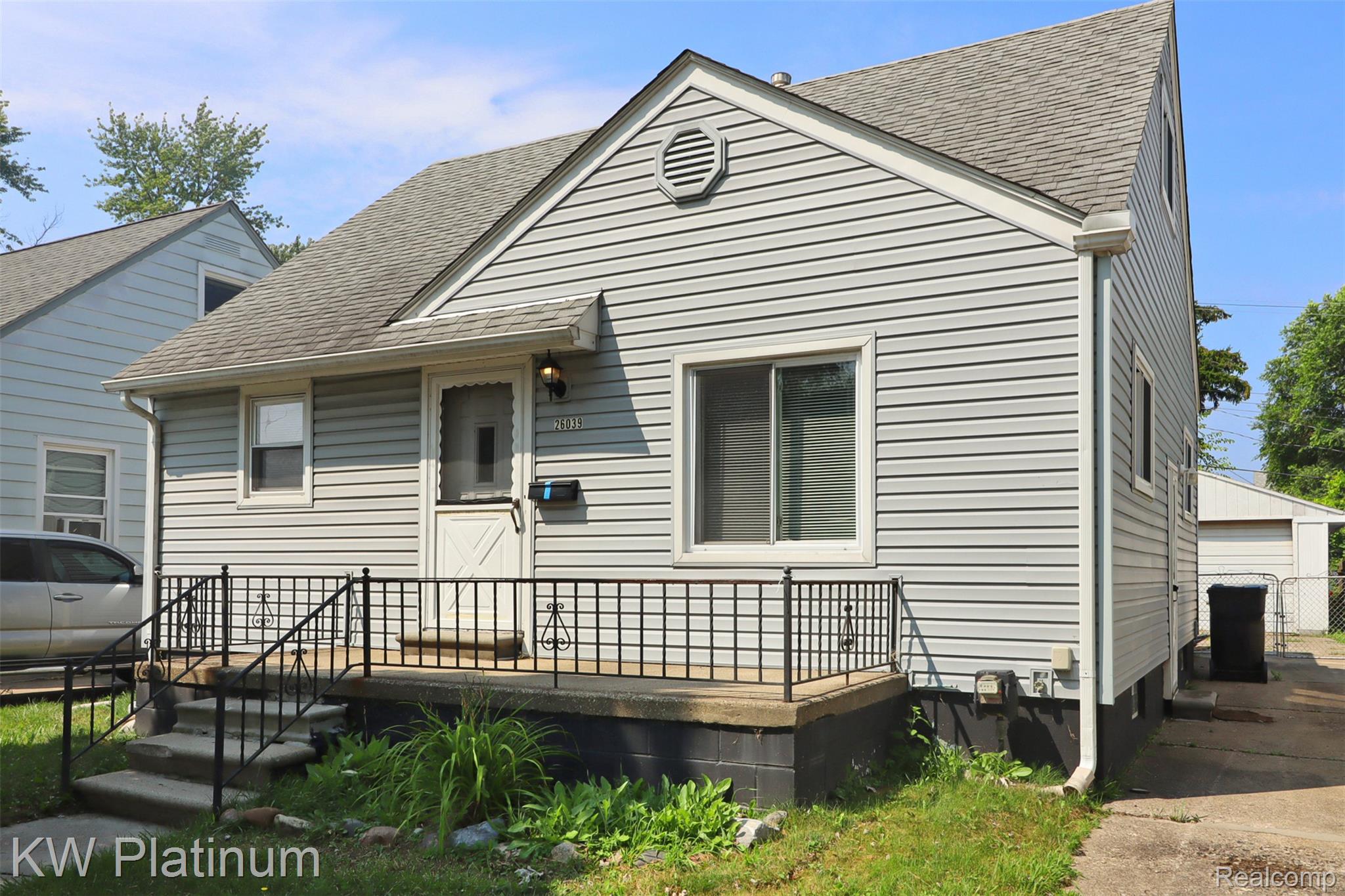 26039 Pattow Street