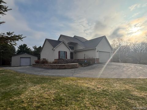 7211 Hewitt Road Grant Township MI 48032