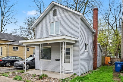 122 S 5th Street Niles City MI 49120