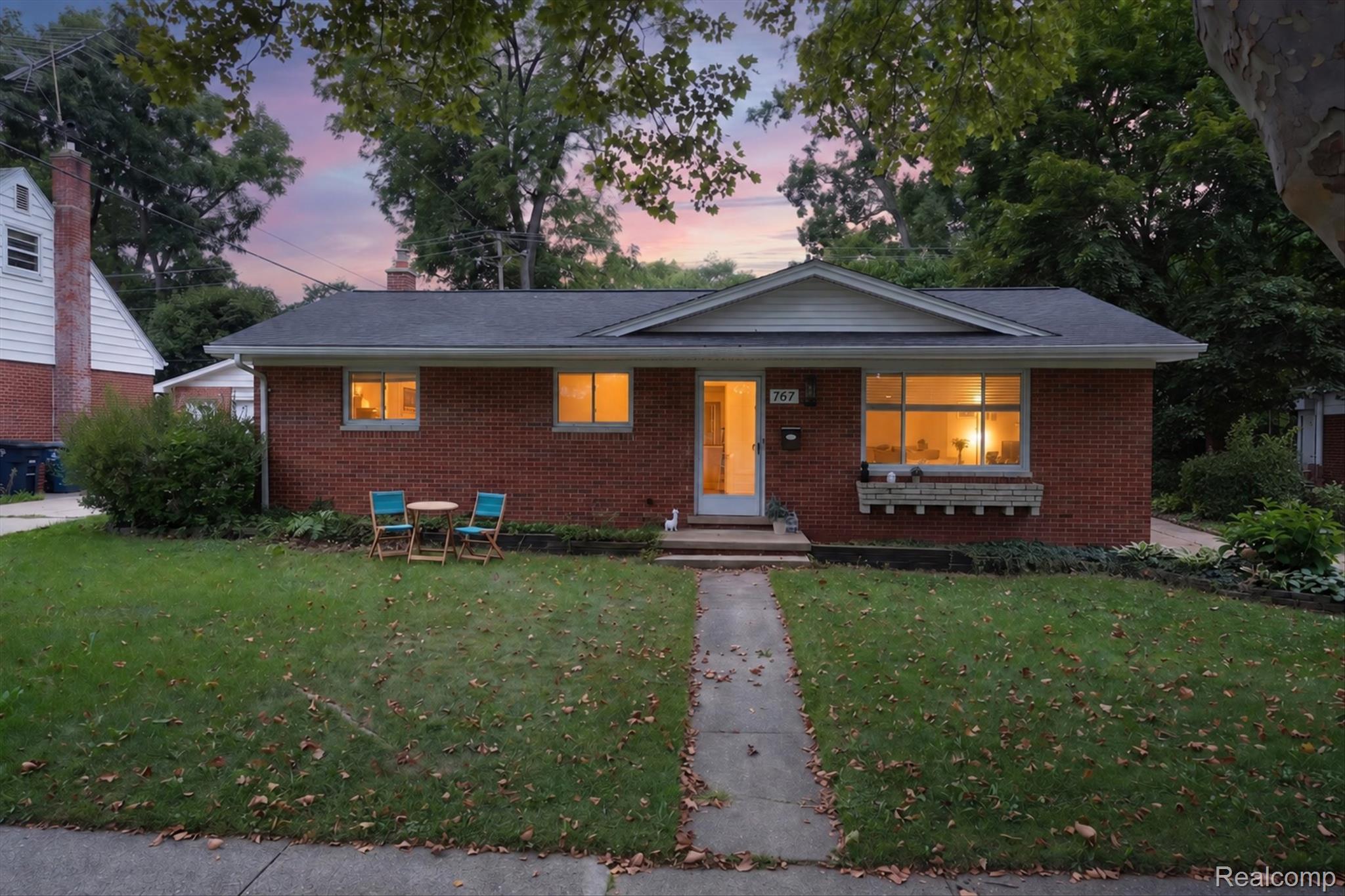 767 Center Drive