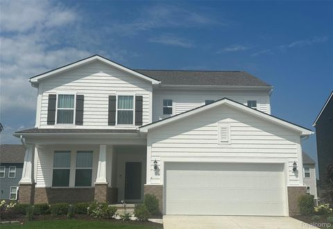 848 KUSS Drive Saline City MI 48176