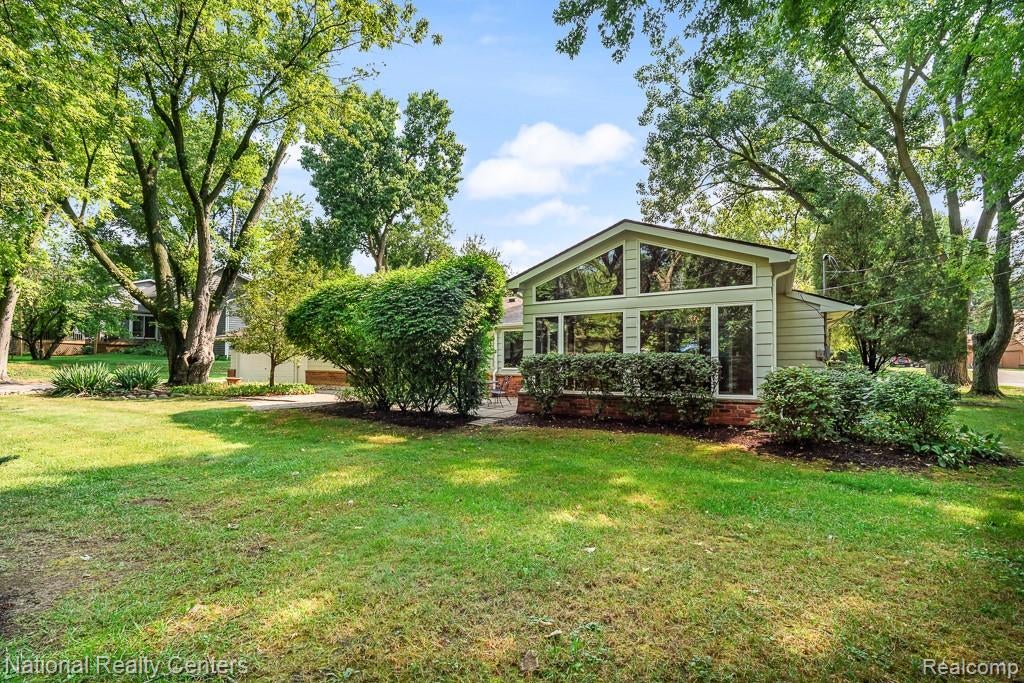144 W Maryknoll Road
