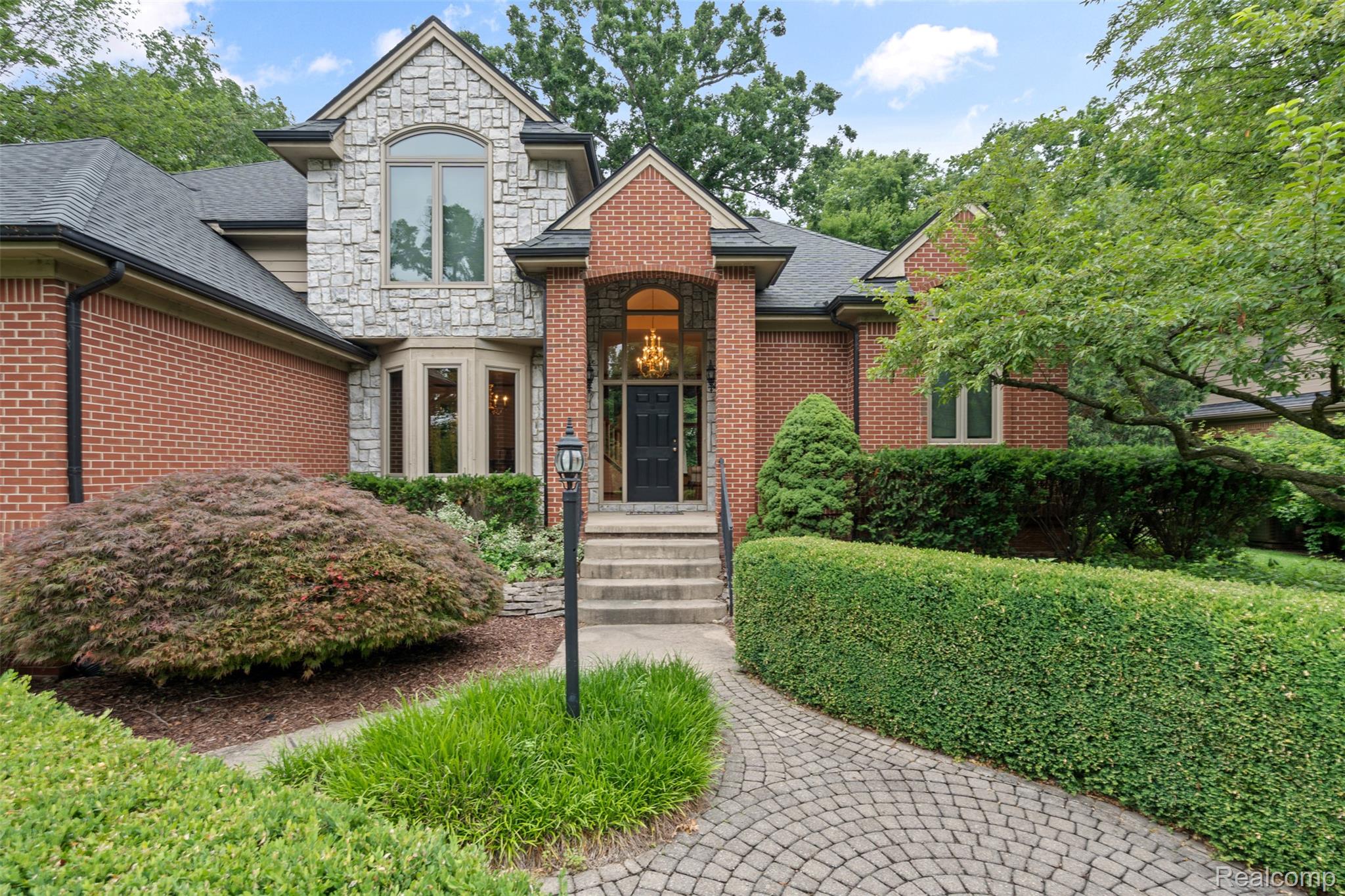 260 Forest Crest Drive