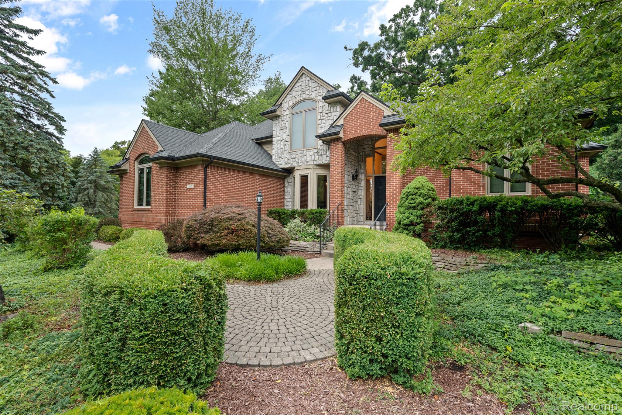 260 Forest Crest Drive