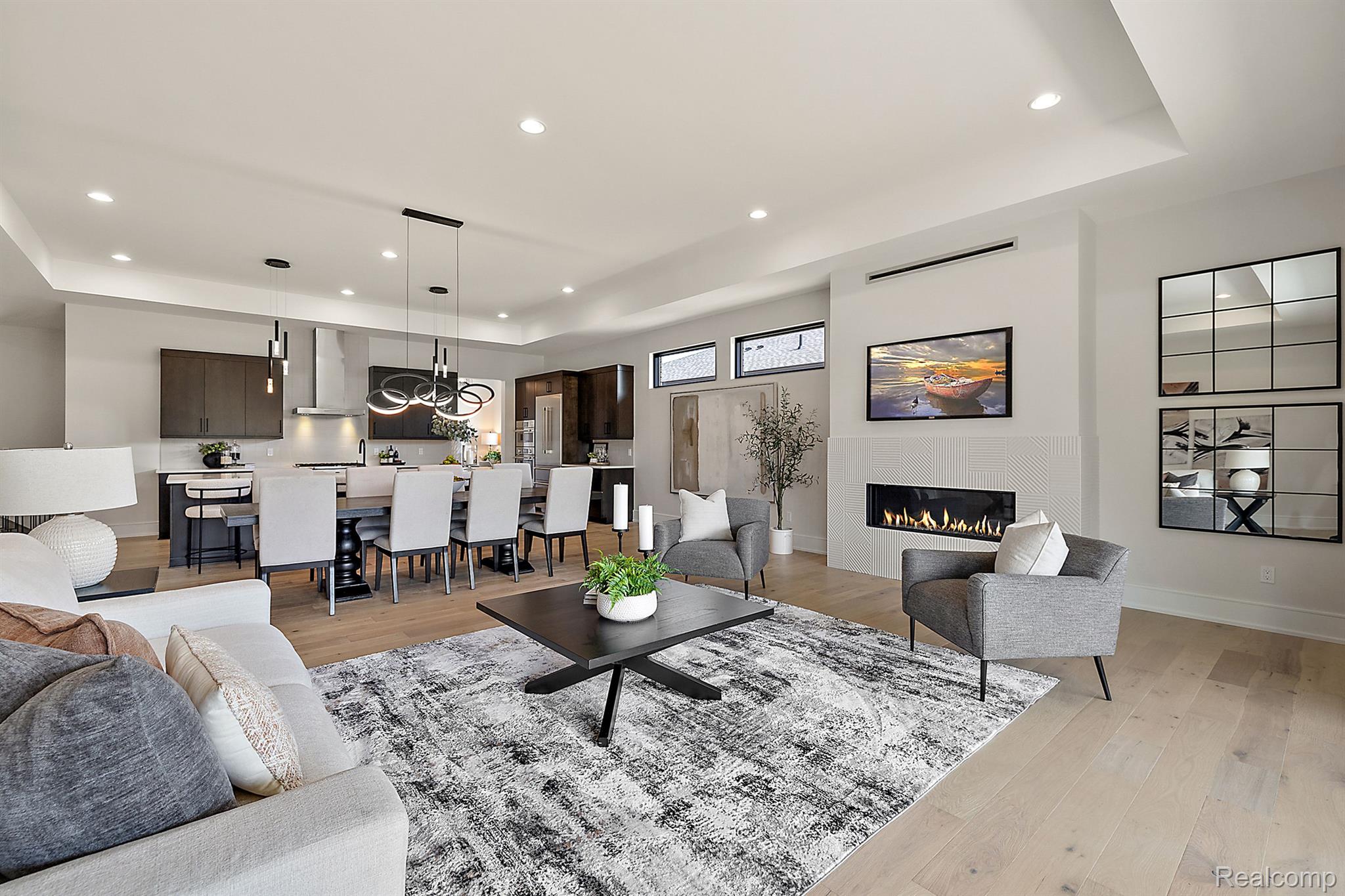 49351 VILLA Drive