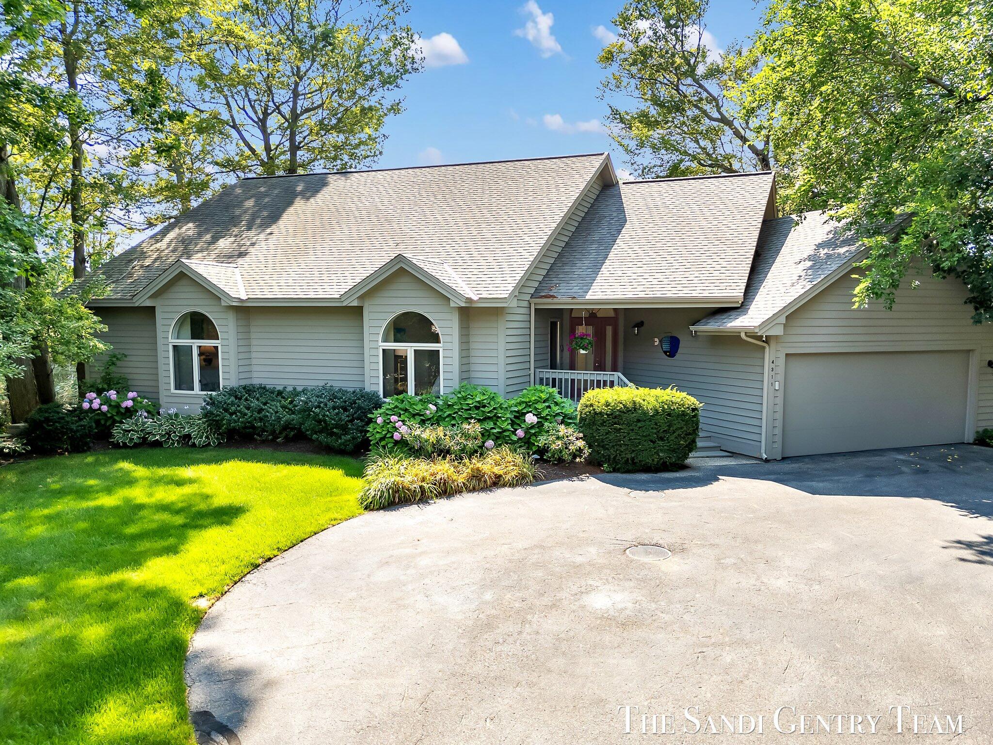 4311 Lakes Edge Drive