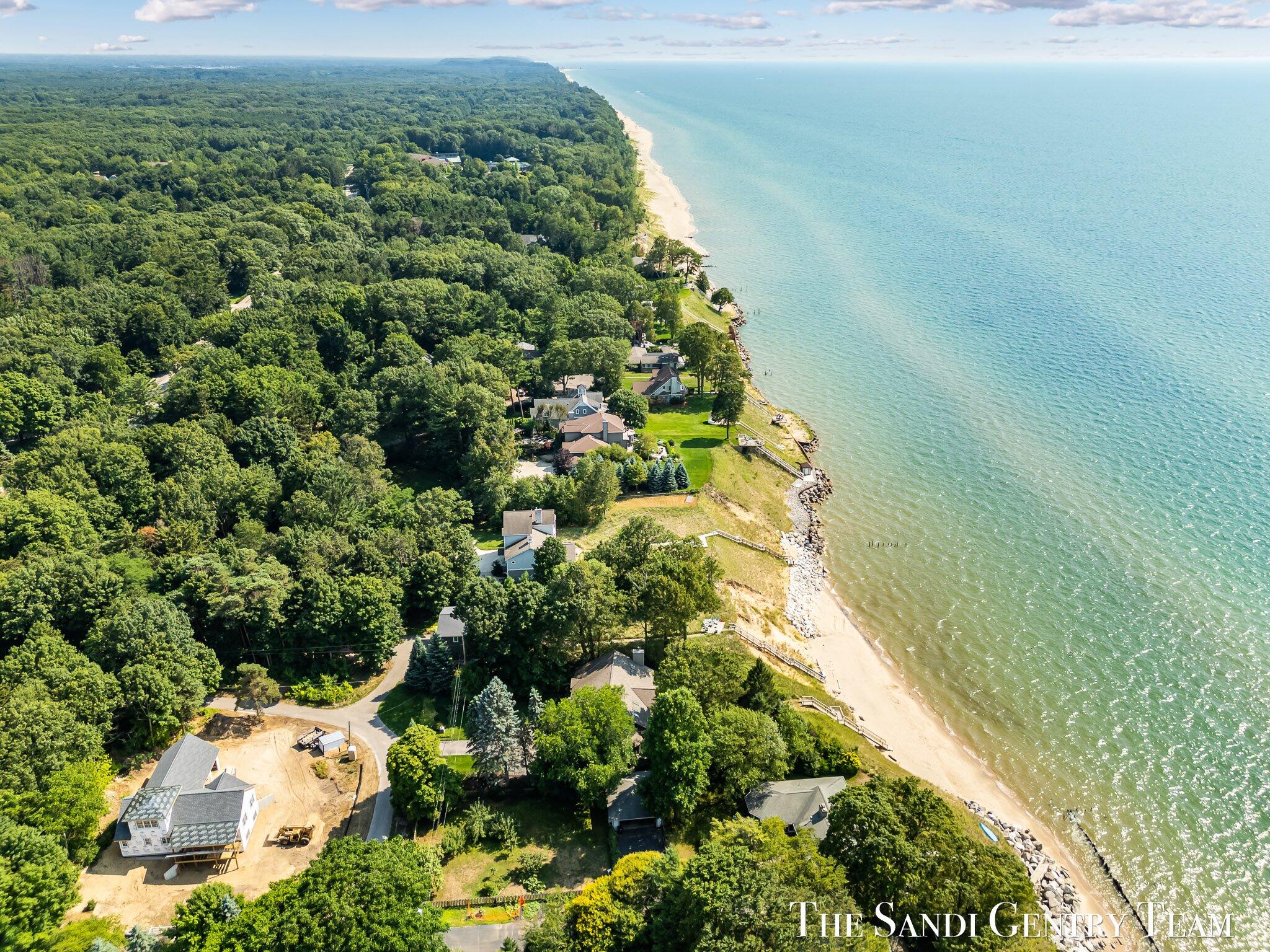 4311 Lakes Edge Drive