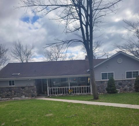 6249 Wolverine Trail Moffatt Township MI 48610