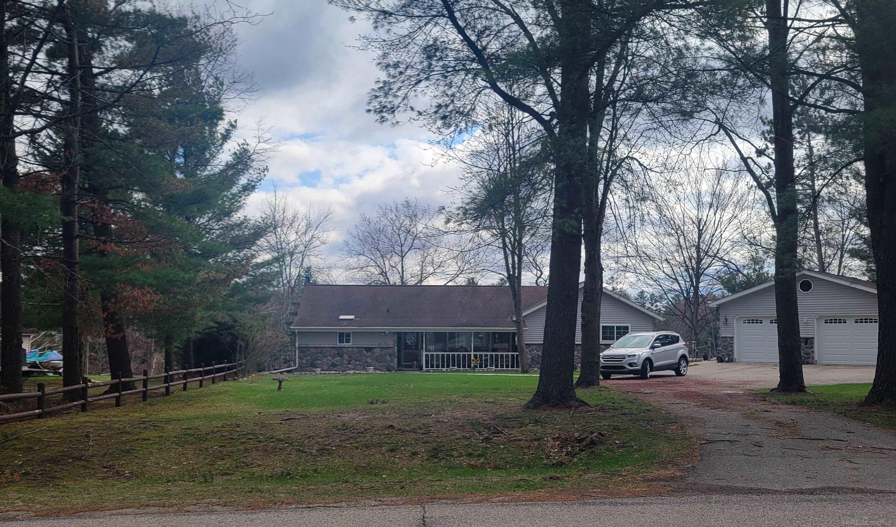 6249 Wolverine Trail