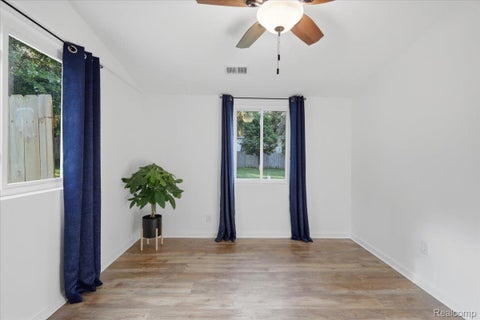 Tiny photo for 9239 Villa Crest Drive, Springfield Charter Township, MI 48346 (MLS # 20261066789)