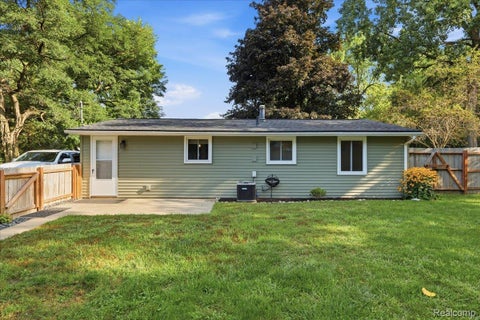 Tiny photo for 9239 Villa Crest Drive, Springfield Charter Township, MI 48346 (MLS # 20261066789)