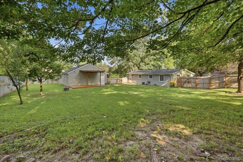 Tiny photo for 9239 Villa Crest Drive, Springfield Charter Township, MI 48346 (MLS # 20261066789)