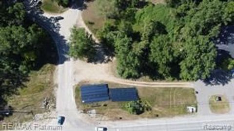 V/L HIGHLAND ROAD Hartland Township MI 48353