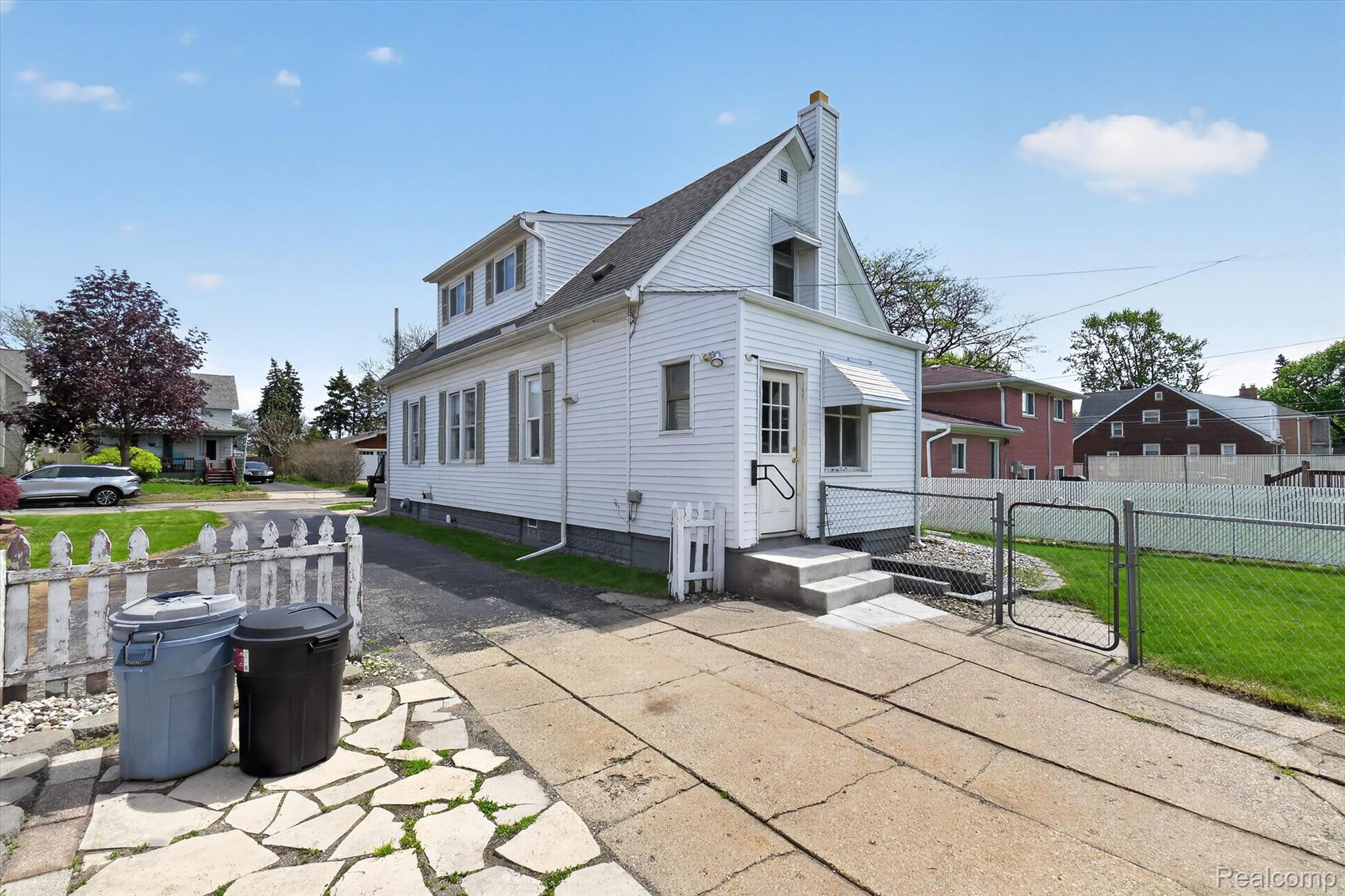 1070 1st Street