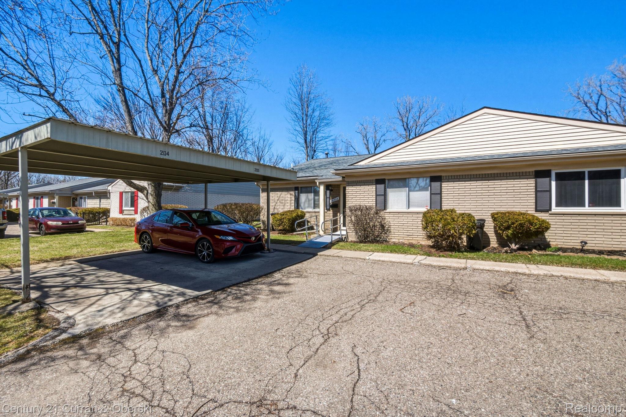 26596 Franklin Pointe Drive