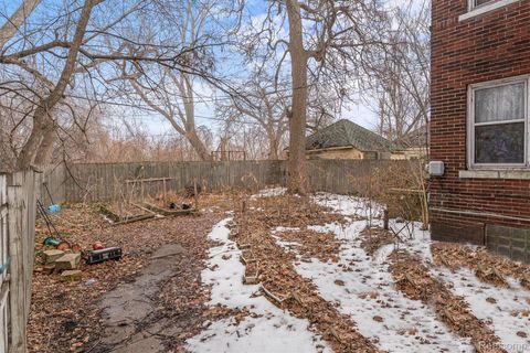 Tiny photo for 880 Algonquin Street, Detroit City, MI 48215 (MLS # 20261010204)