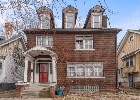 Tiny photo for 880 Algonquin Street, Detroit City, MI 48215 (MLS # 20261010204)