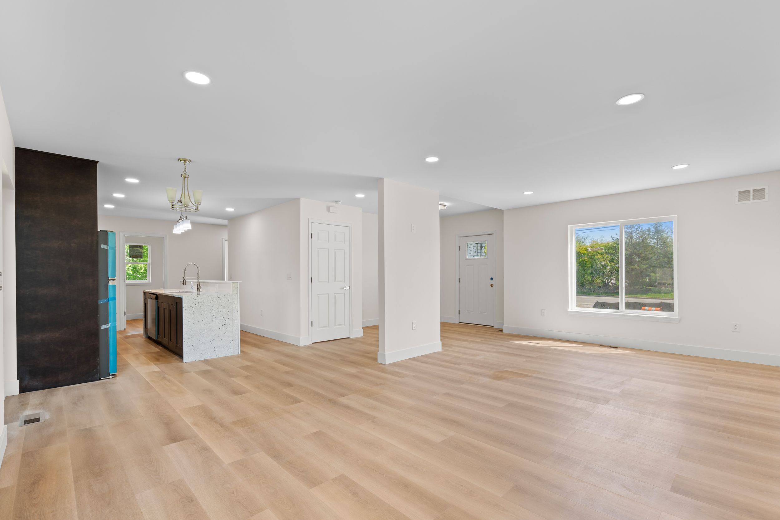 23313 MIDDLEBELT Road
