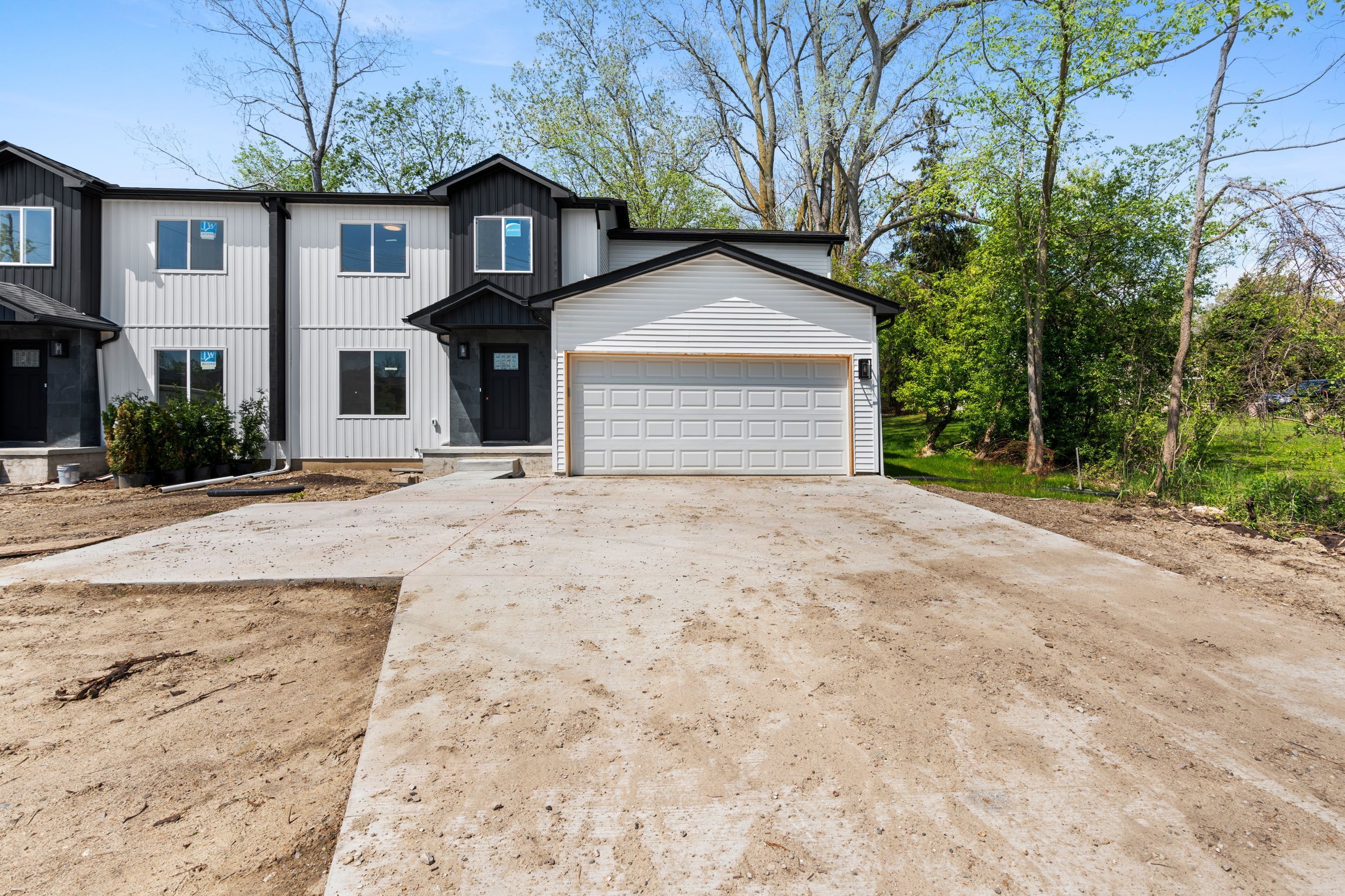 23313 MIDDLEBELT Road