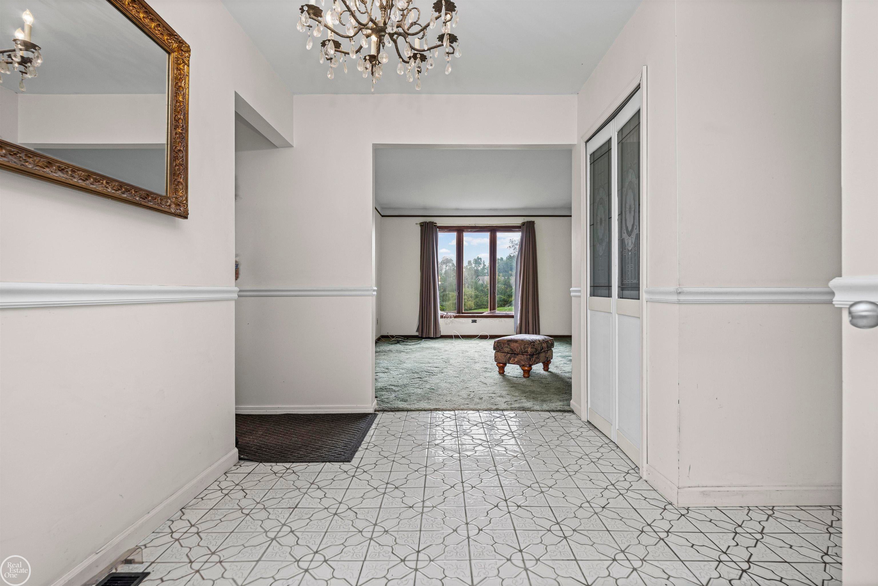 238 Parkwood Drive